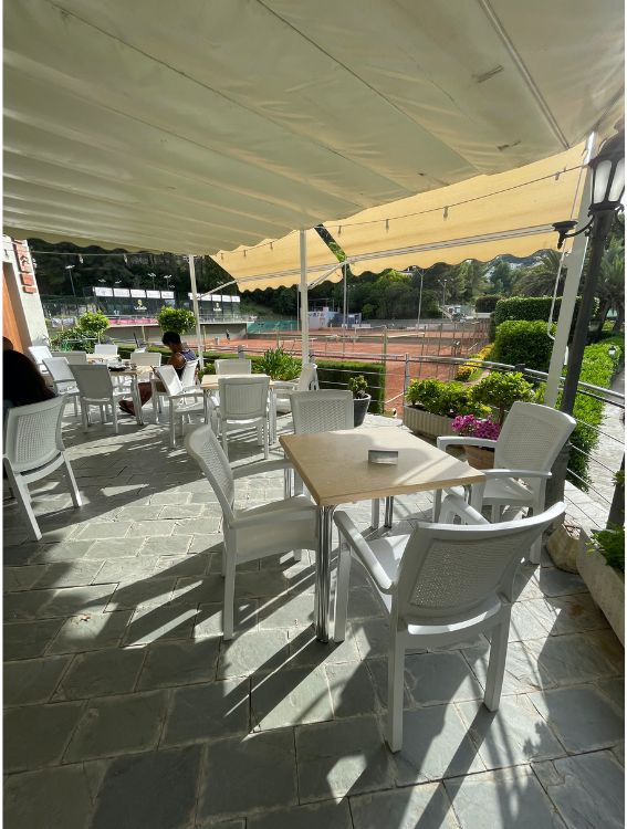 restaurante la sella club tennis